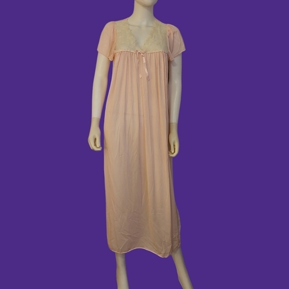VTG VANITY FAIR 1960s Pink Floral Lace Bow Satin Full Length Nightgown - Picture 1 of 12